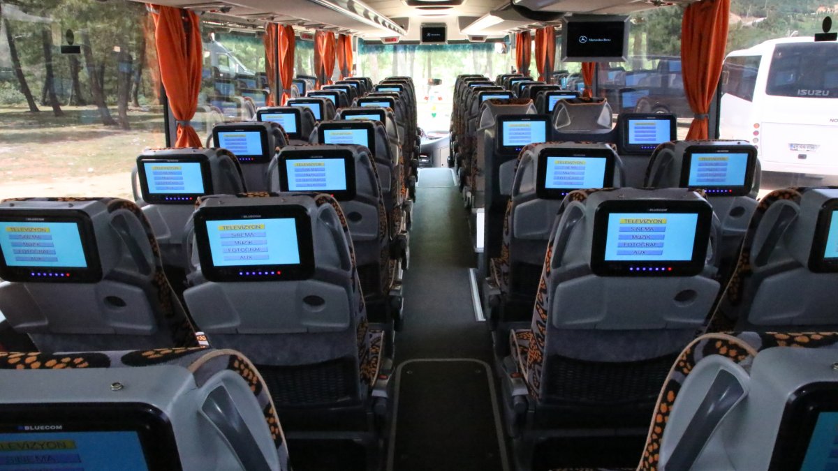 Akaryakıt zammı ulaşım sektörünü vurdu: Otobüs biletleri uçak biletleriyle yarışıyor