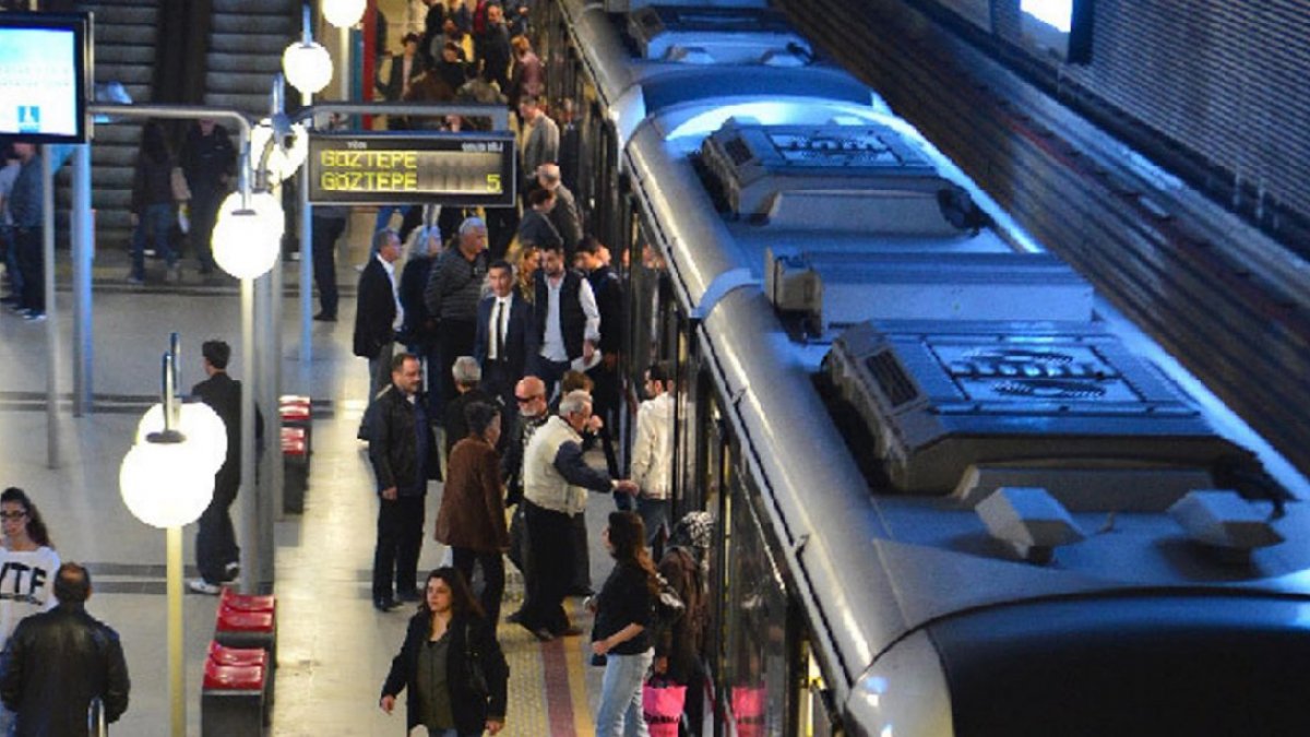 İzmir'de toplu ulaşıma zam