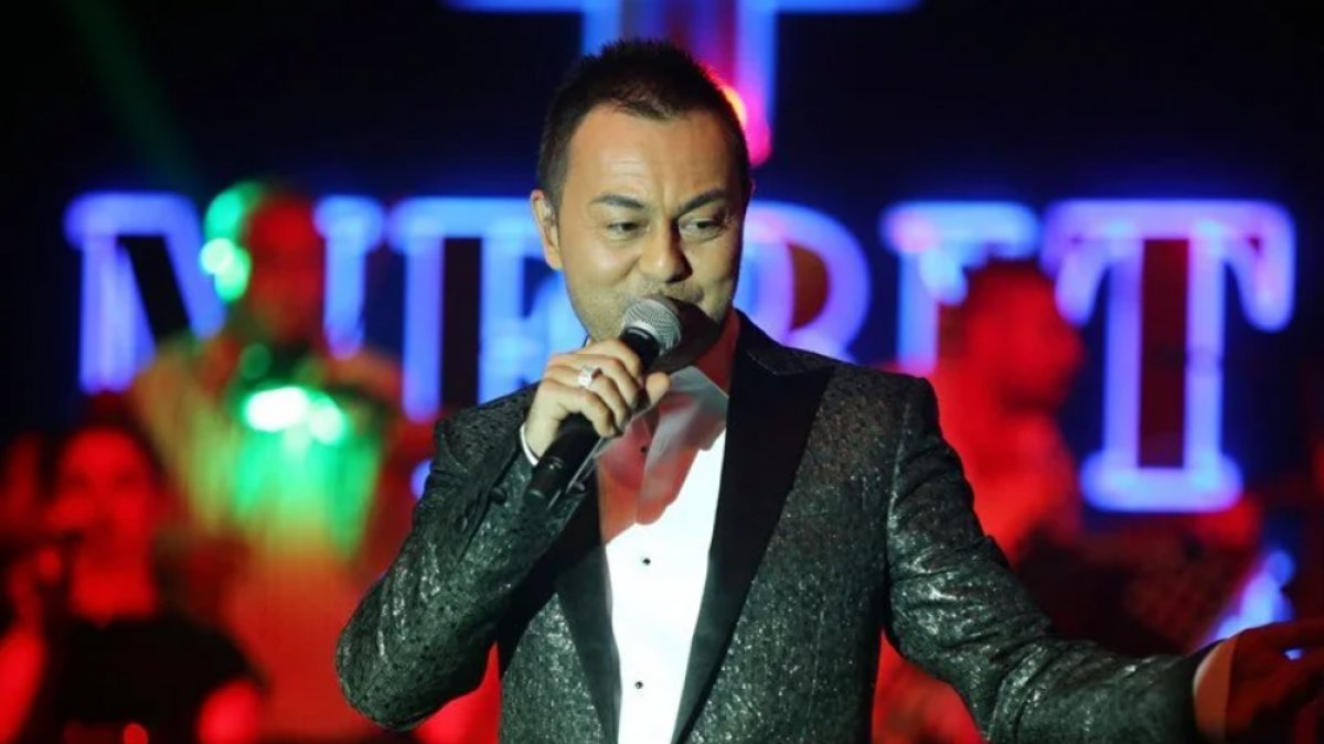 Serdar Ortaç, desteklediği siyasetçiyi ve partiyi açıkladı