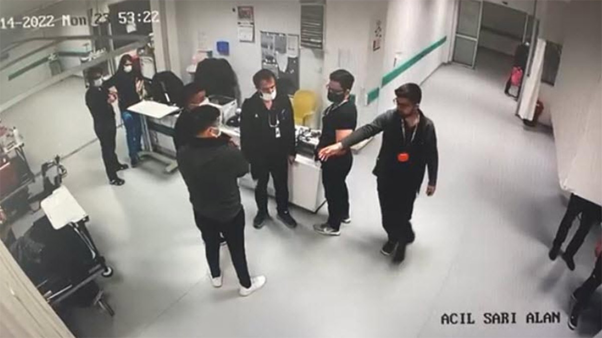 Darbedildiğini iddia eden doktor hakkında soruşturma