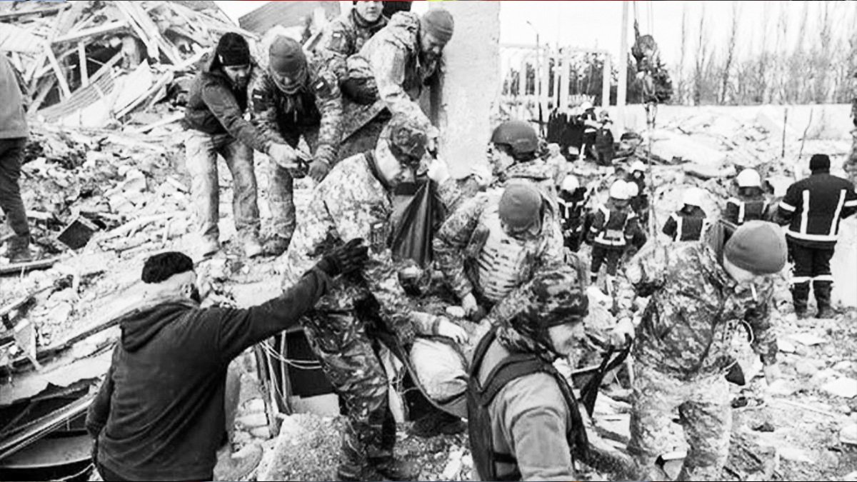 Diplomatı bile böyle