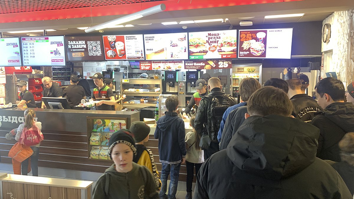 ABD'li fast-food devinden 'Rusya' açıklaması: Restoranları kapatamıyoruz