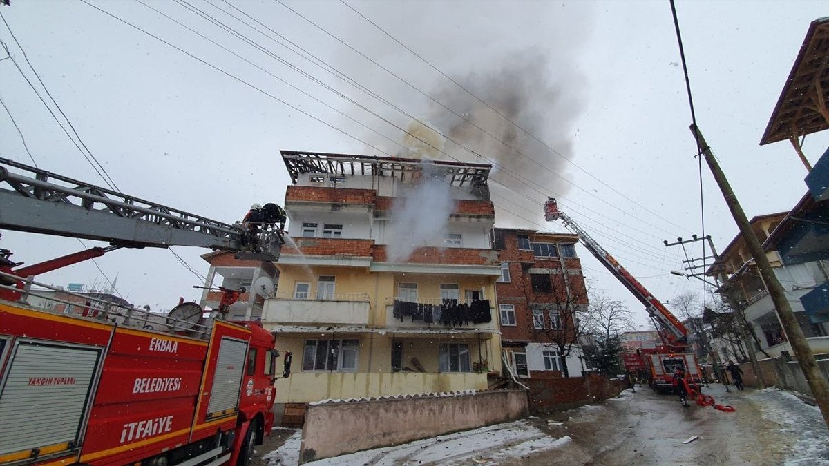 Erbaa’da korkutan yangın