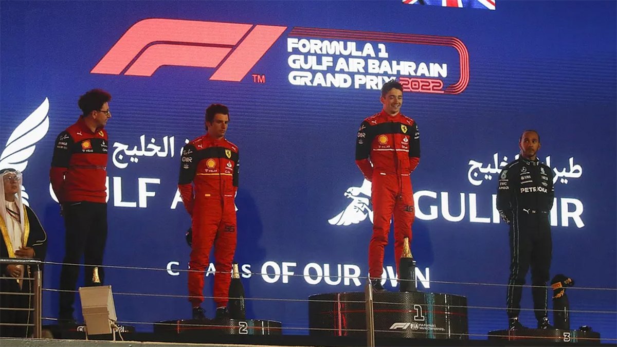 Ferrari Formula 1 açılış yarışı olan Bahreyn GP'yi duble yaparak kazandı