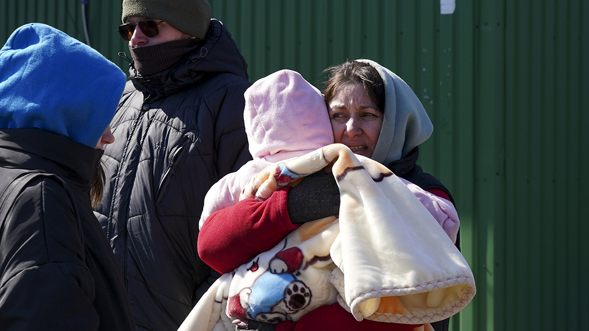 BM: Ukrayna'da en az 925 sivil öldü