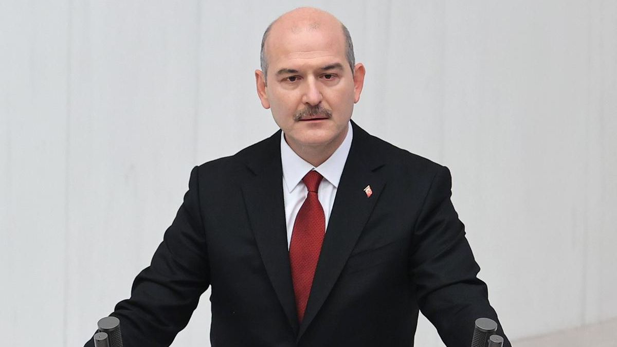 Bakan Soylu'dan patlayıcıyla yakalanan polise ilişkin açıklama