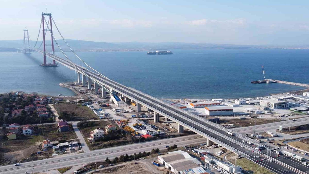 Tepkilerin ardından Çanakkale'de feribot seferleri güncellendi