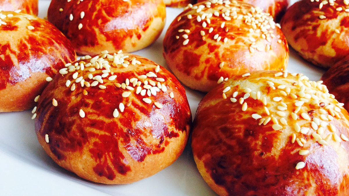 Bu Poğaça Resmen İştah Kabartıyor! Pastaneye Rakip Olacağınız Puf Puf Kabaran Poğaça Tarifi