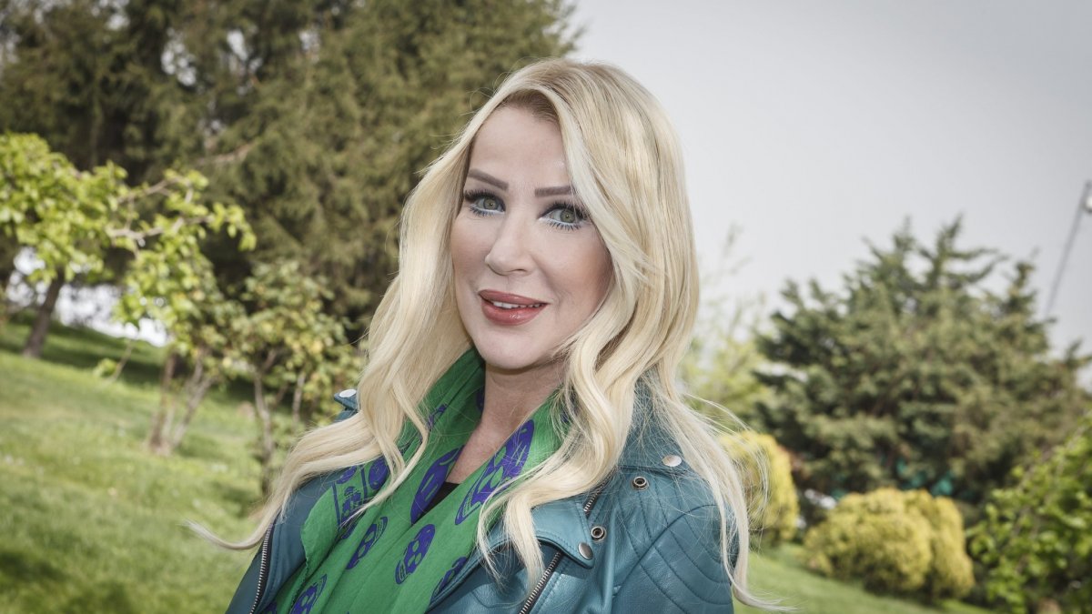 Seda Sayan'ın tektaşının fiyatı gündem oldu