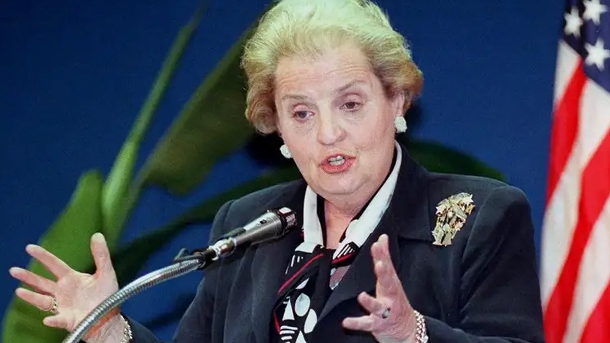 ABD'nin ilk kadın Dişişleri Bakanı hayatını kaybetti