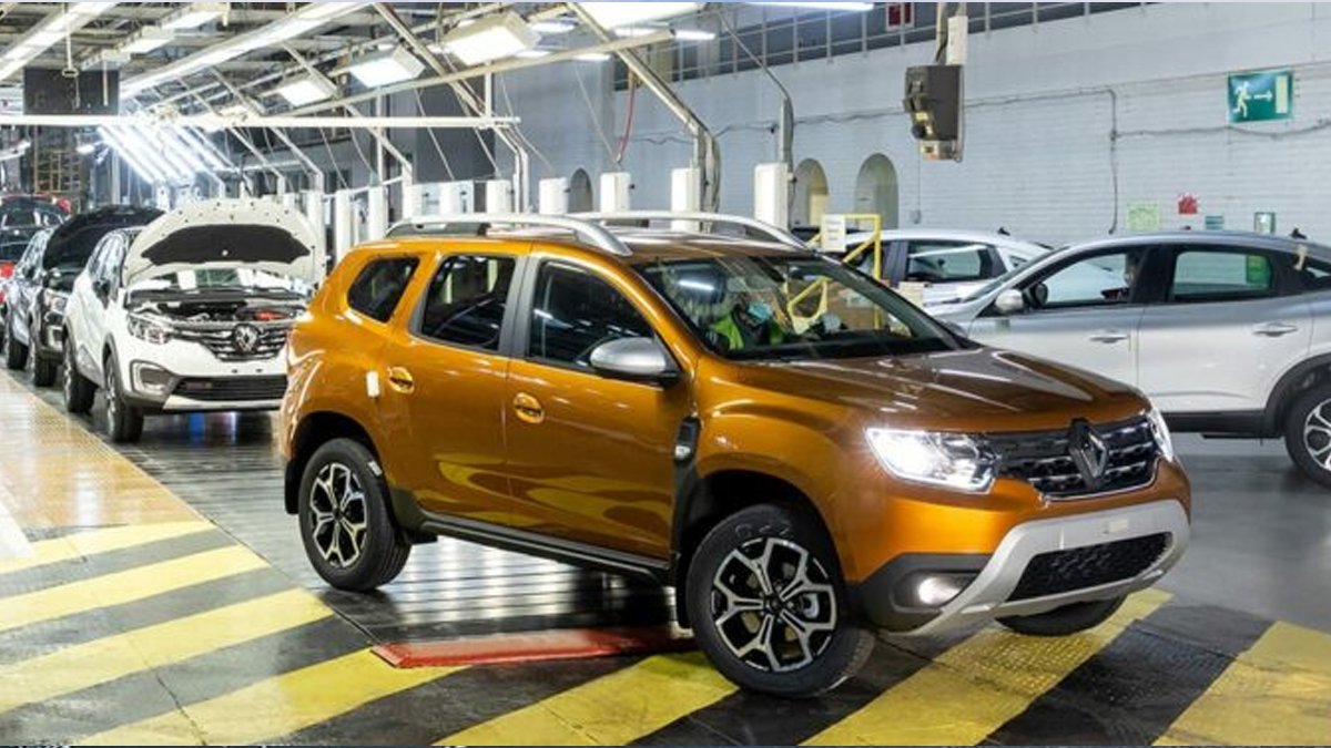 Zelenskiy'nin tepkisinden sonra Fransız Renault da Rusya'daki faaliyetlerini askıya aldı