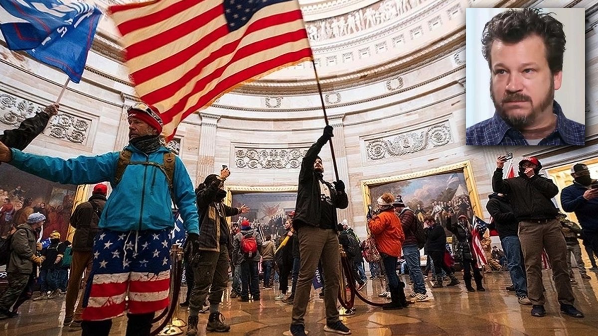 Kongre Baskını'ndan aranıyordu, Belarus'a sığındı