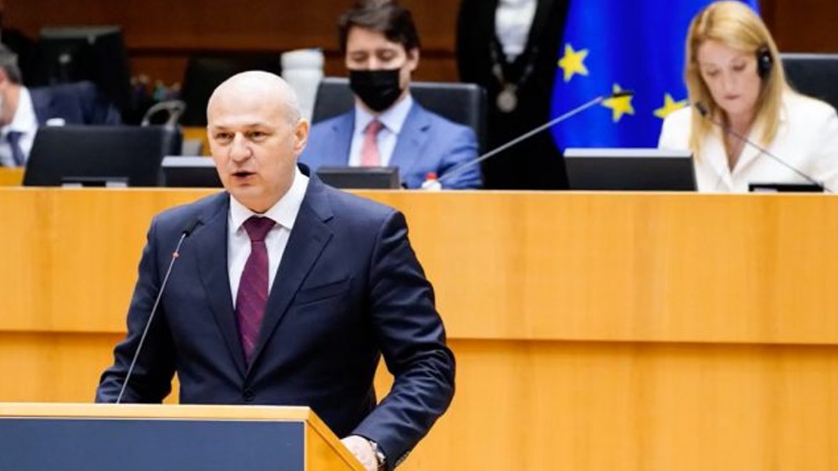 Trudeau’ya Avrupa Parlamentosu’nda soğuk duş: 'Yöntemleriniz en kötü türden diktatörlük'