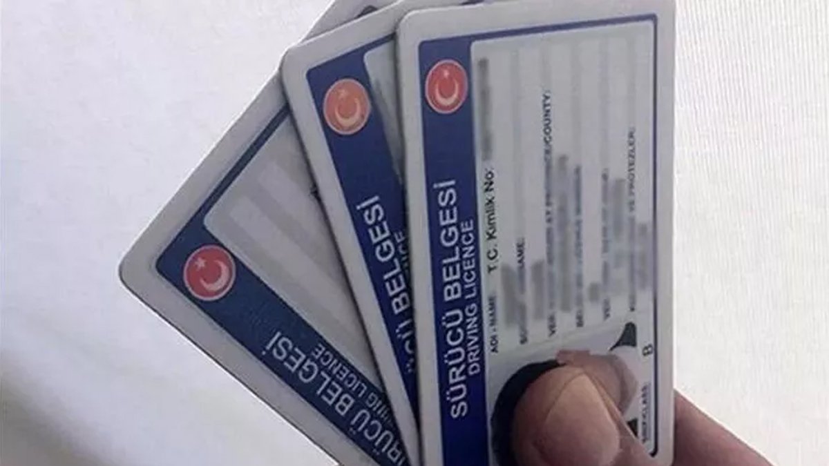 İçişleri Bakanlığı açıkladı: Sürücü belgesi değişiminde son tarih 31 Aralık
