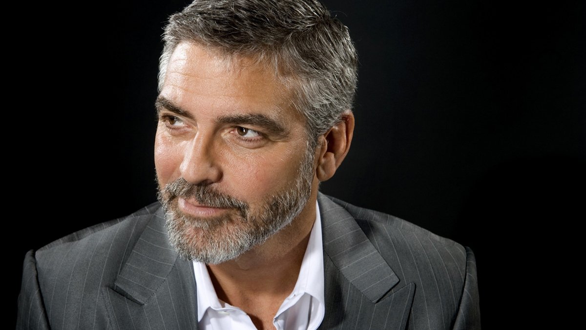 George Clooney o futbol takımı için temasa geçti