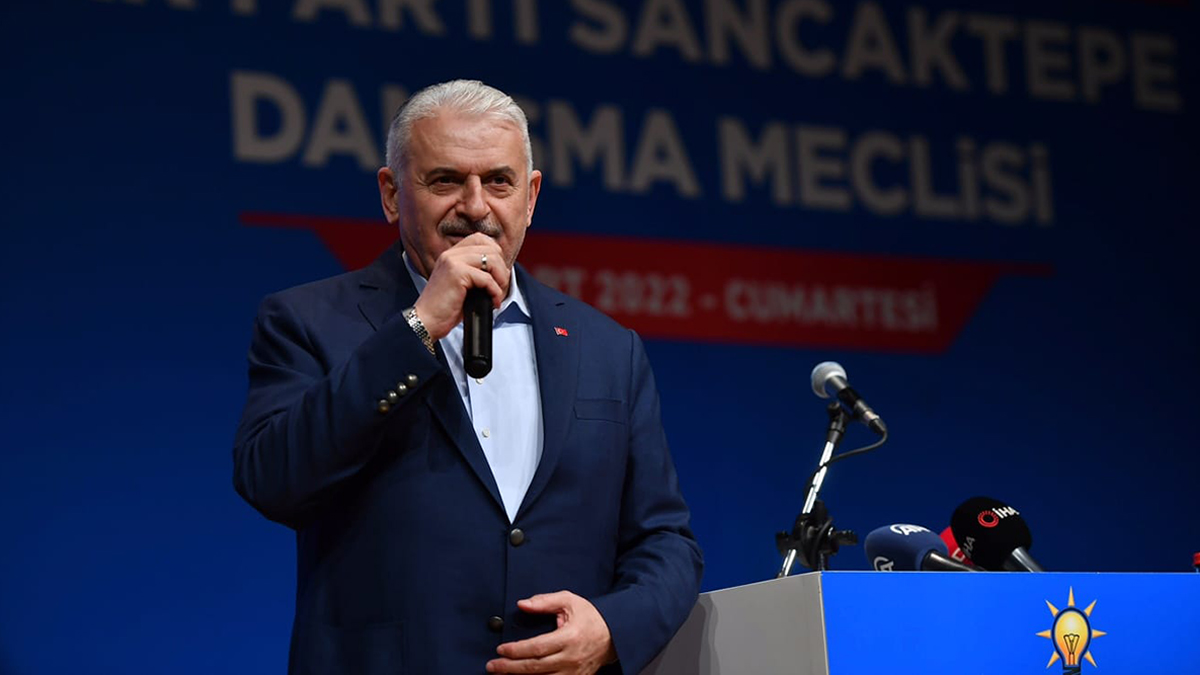 Binali Yıldırım çiftçiye seslendi: Deliler gibi ekin, dağı taşı ekin