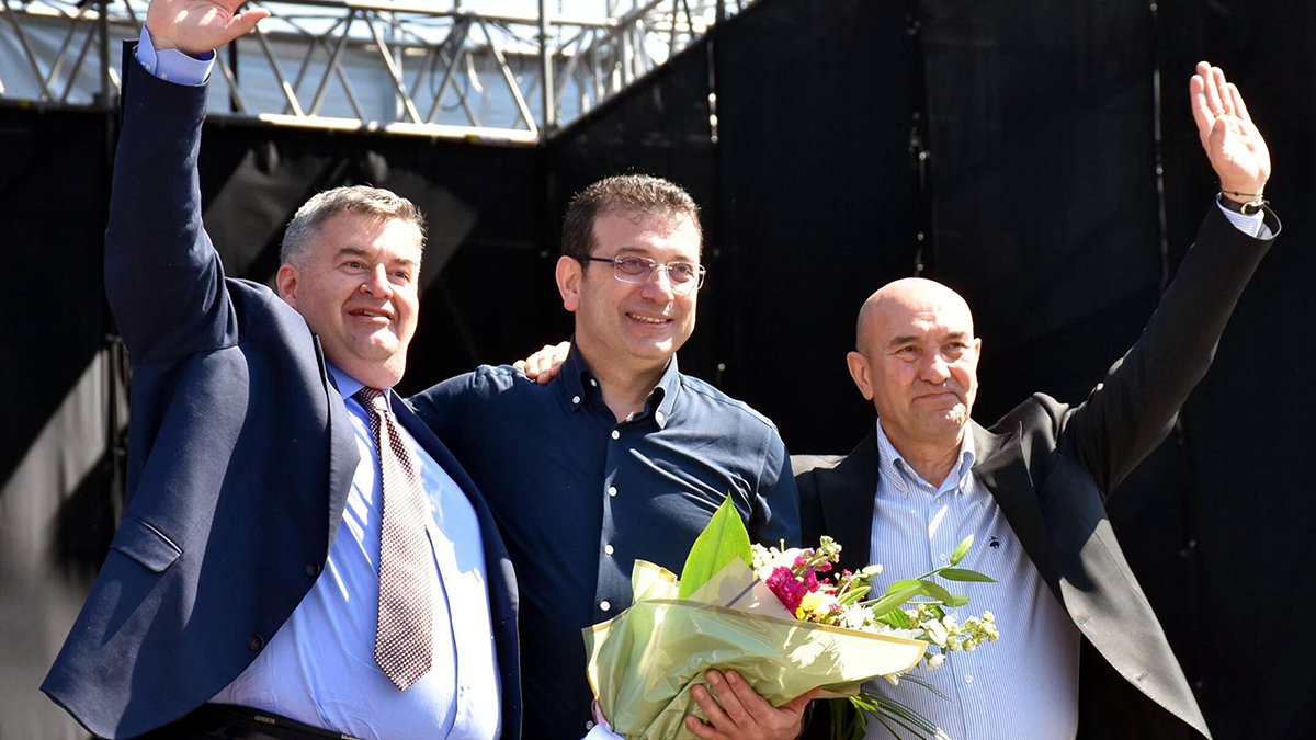 İBB Başkanı İmamoğlu'ndan 2023 mesajı: Büyük bir sınavın eşiğindeyiz