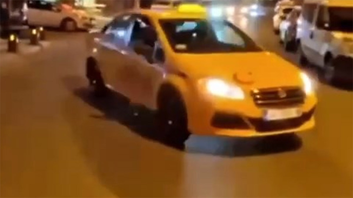 Eyupsultan'da taksiyle drift yaptılar