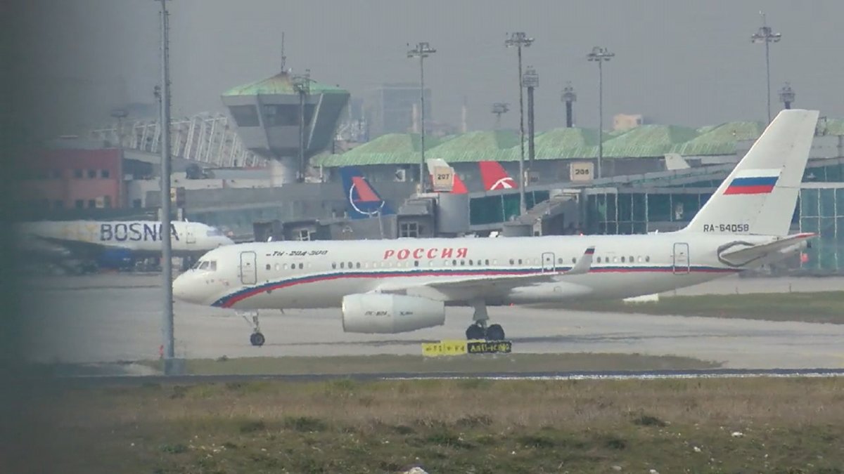 Rus heyeti barış müzakereleri için İstanbul'a geldi