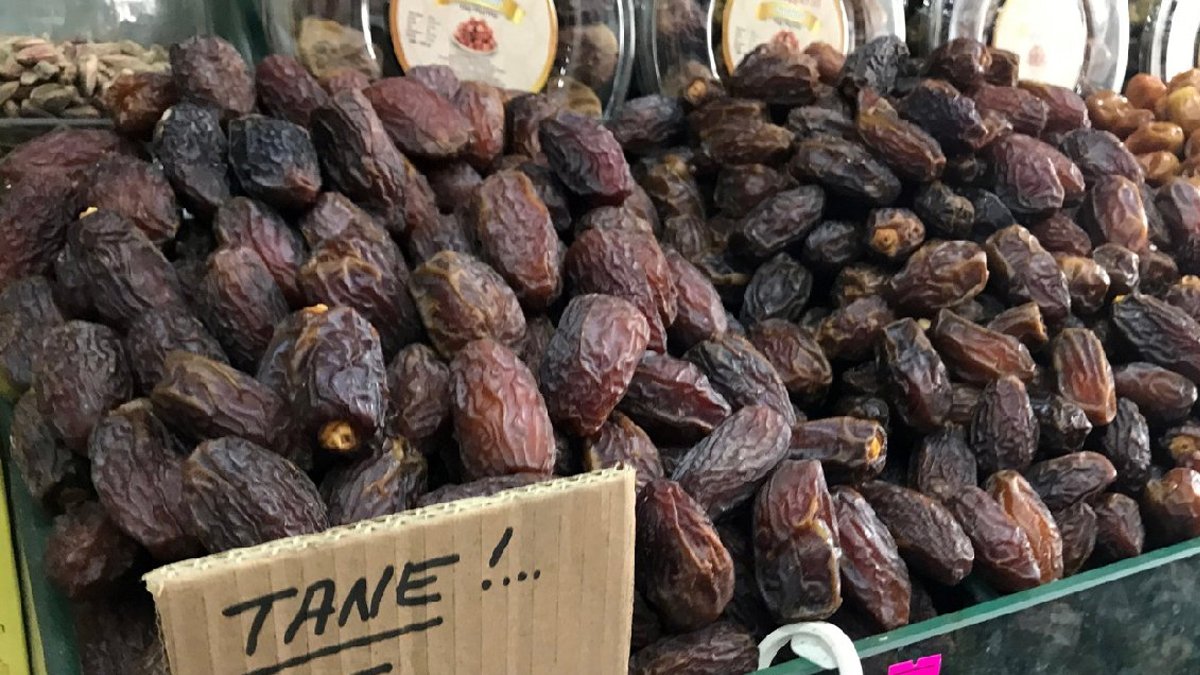 Kilosu 145 liraya çıkan hurmada 'tane' dönemi