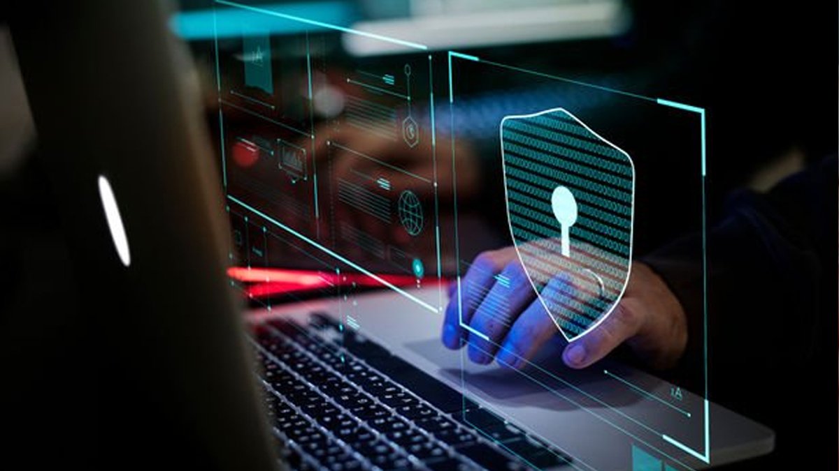 Rusya yabancı yazılım kullanılmasını yasakladı