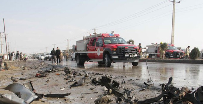 Yemen'in Aden kentinde askeri üsse intihar saldırısı düzenlendi