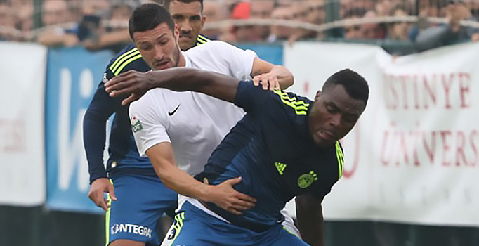 Fenerbahçe hazırlık maçında Romanya takımıyla 2-2 berabere kaldı