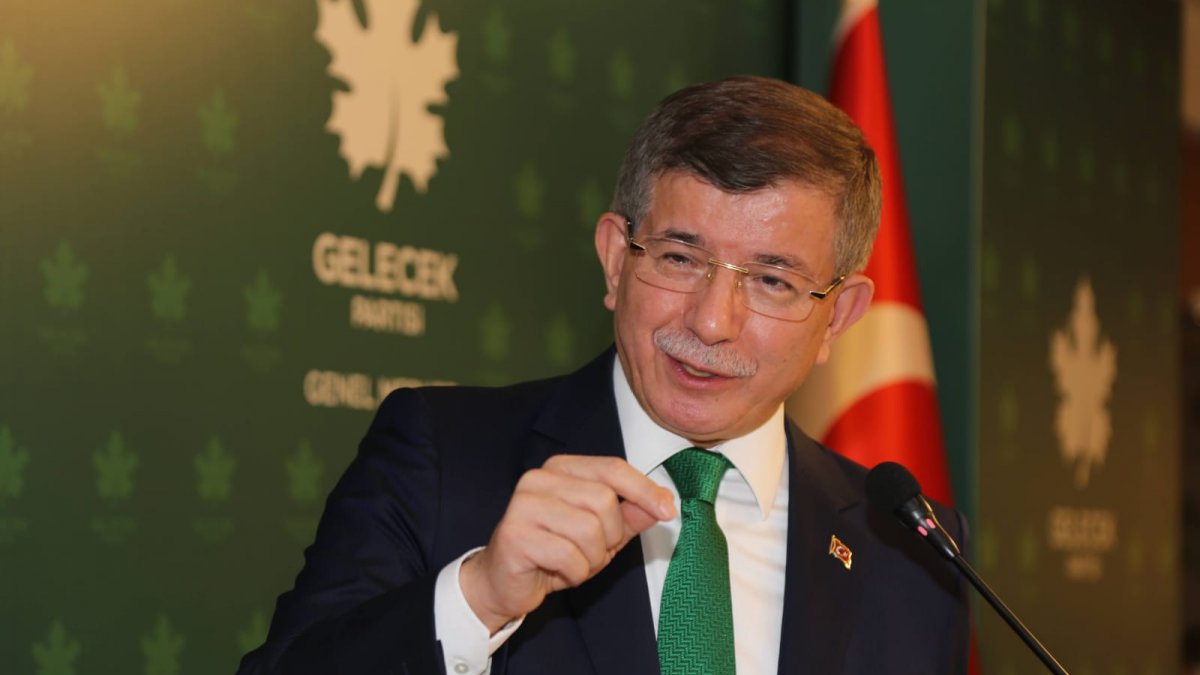 Ahmet Davutoğlu’ndan ‘manda yoğurdu’ tepkisi: Lüks, şatafat ve kibir aleminde