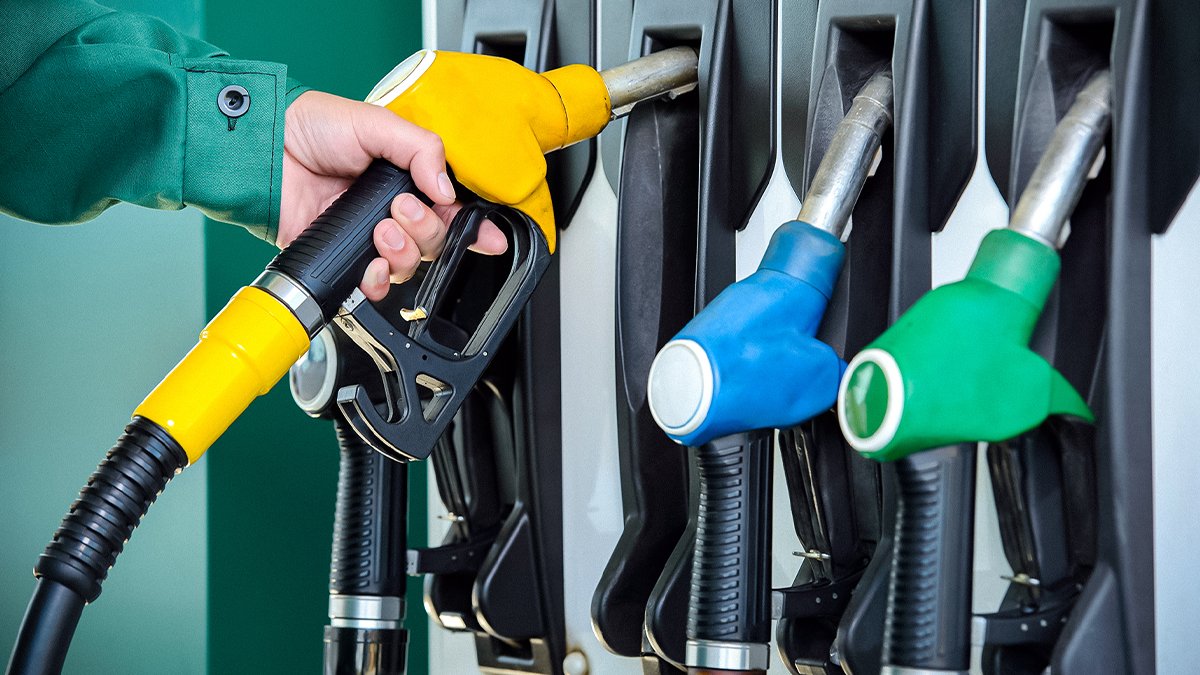 Benzin LPG Motorin Hepsine İndirim Geldi! Depolarınızı Fullemek İçin Tam Zamanı