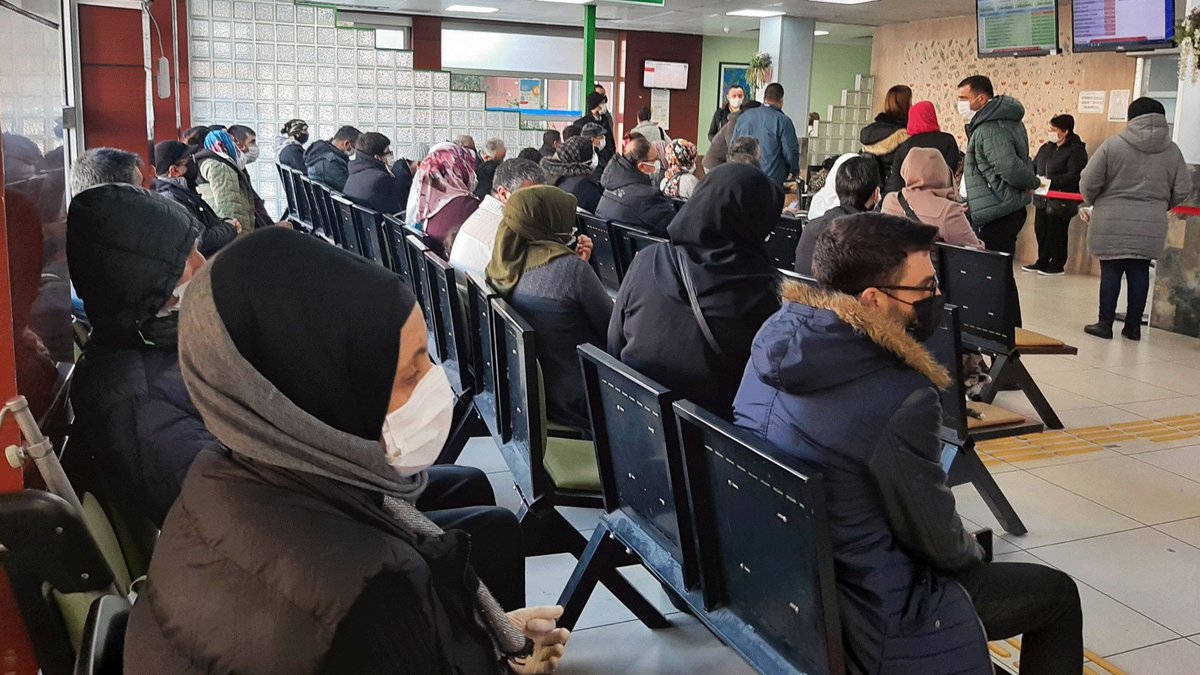 Koronavirüse yakalanan çalışanlar dikkat! İstirahat raporu artık yıllık izinden düşülecek