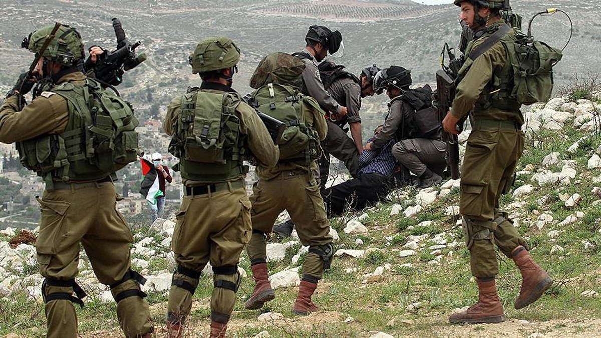 İsrail askerlerinin Batı Şeria'daki gösterilere müdahalesinde 1 Filistinli öldü