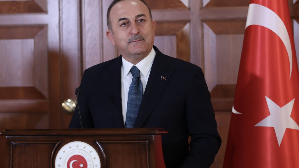 Çavuşoğlu'ndan Ukrayna'daki Türklerin tahliyesi hakkında açıklama