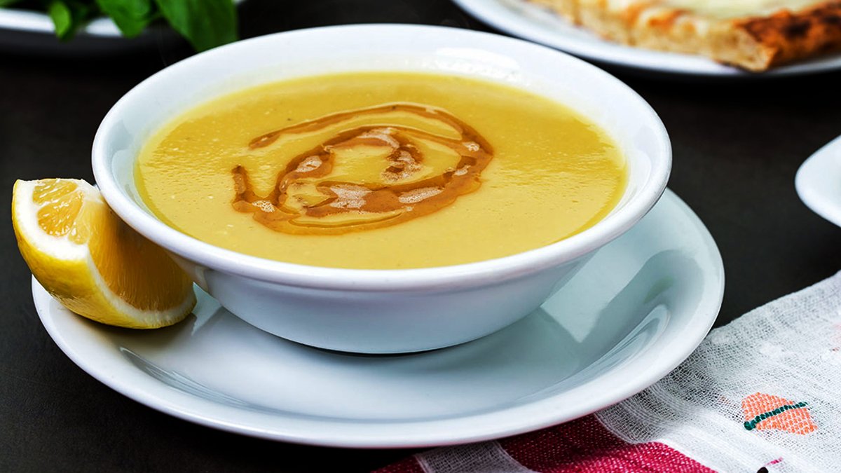Bu Çorba İftar Sofranızın Tadı Tuzu Olacak! İşte Lokanta Usulü Sarı Mercimek Çorbası Tarifi