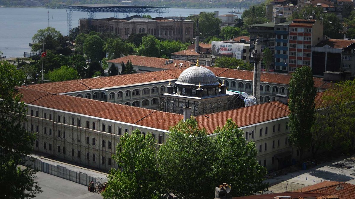 Kalyoncu Kışlası 240 yıl sonra Hükümet Konağı oldu