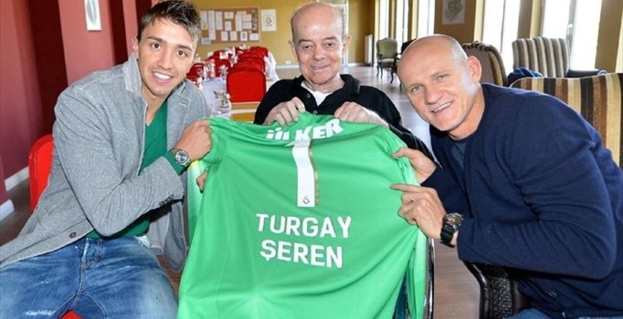 Galatasaray'ın efsane futbolcusu Turgay Şeren hayatını kaybetti - Turgay Şeren kimdir?