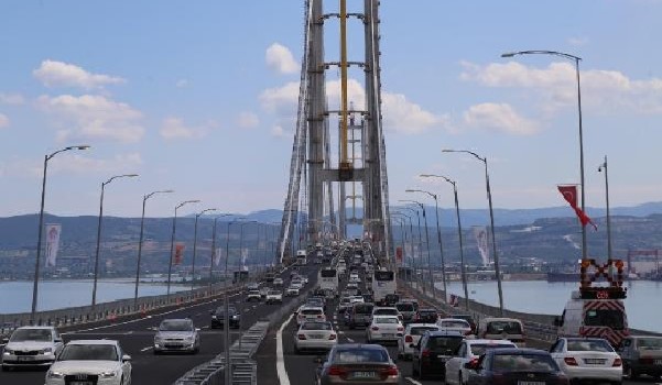 Bakan Arslan, Osmangazi Köprüsü’yle ilgili iddiaları değerlendirdi