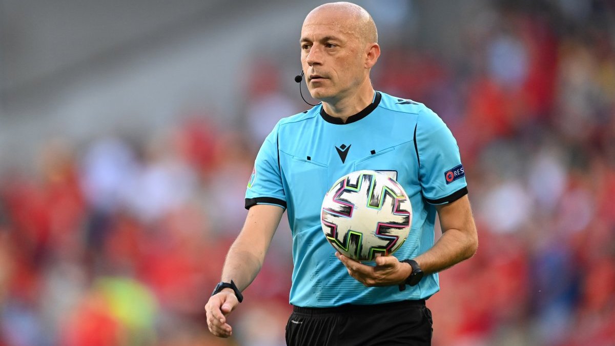 TFF'den Cüneyt Çakır'a yeşil ışık! İşte düdük çalacağı yeni ülke