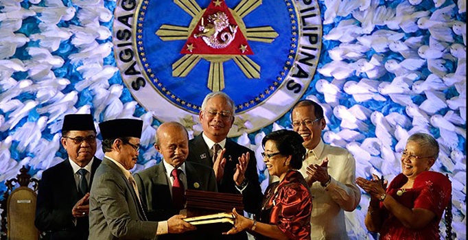 Filipinler'de silahlar bırakıldı