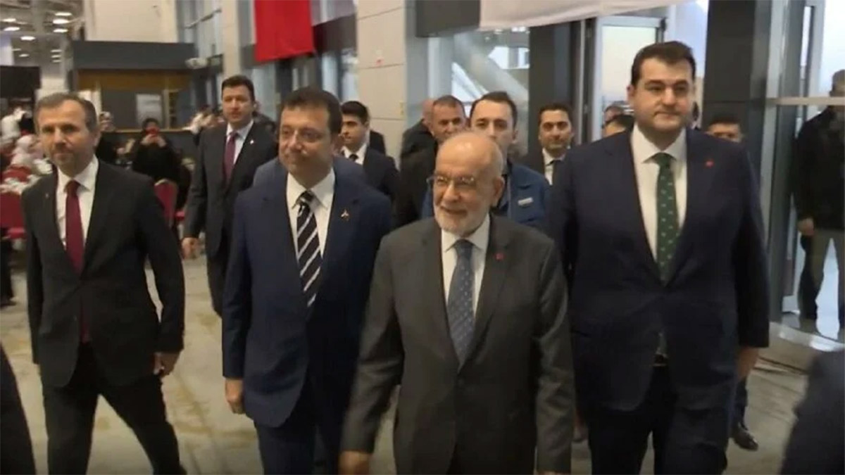 Karamollaoğlu ve İmamoğlu iftarda buluştu