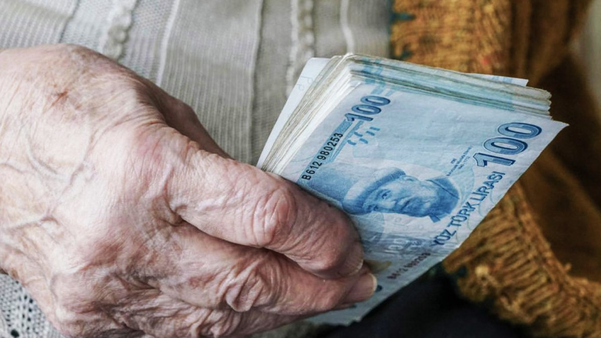 Emekli Bayram İkramiyesi Hesabı Tamam! İşte 2022 Yılı Bayram İkramiyesinin Ödeneceği Tarih