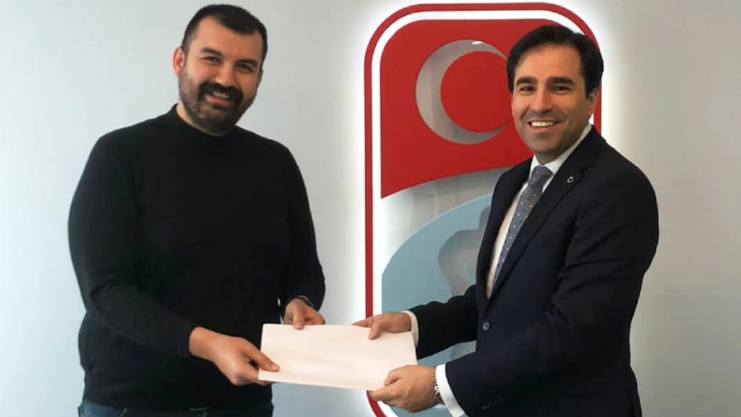 Eski Milli Buz Hokeyi Sporcusu Gökhan Basan TBHF Başkanlığına aday