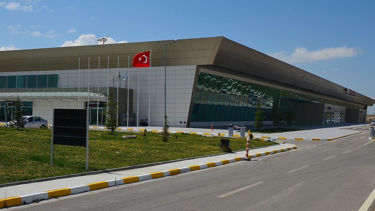 O havalimanında kara delik büyüyor: 2022'nin ilk 3 ayında da zarar şampiyonu oldu