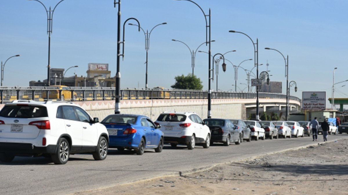 Bu Kriz Türkiye'ye Sıçrarsa Altından Kalkamaz! İşte Komşuda Başlayan Ani Akaryakıt Krizinin Vahim Tablosu