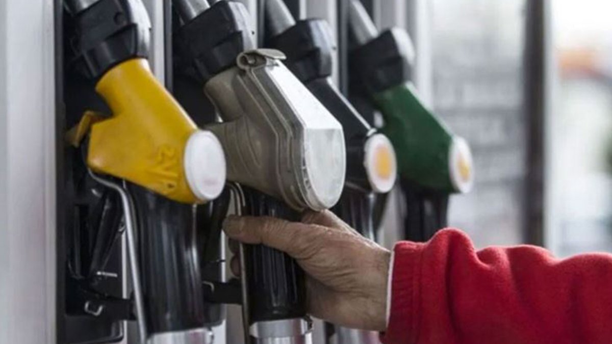 Hemen İstasyonlara Koşun Akaryakıta Dev Zam Kapıda! İşte 15 Nisan Cuma Günü Güncel  Zamlı Motorin, Benzin Ve LPG Fiyatları