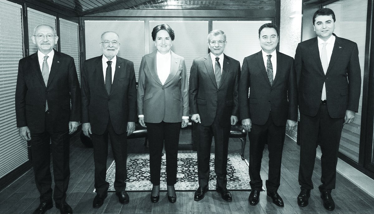 Yeni bir siyaset için yeni politik merkez arayışı