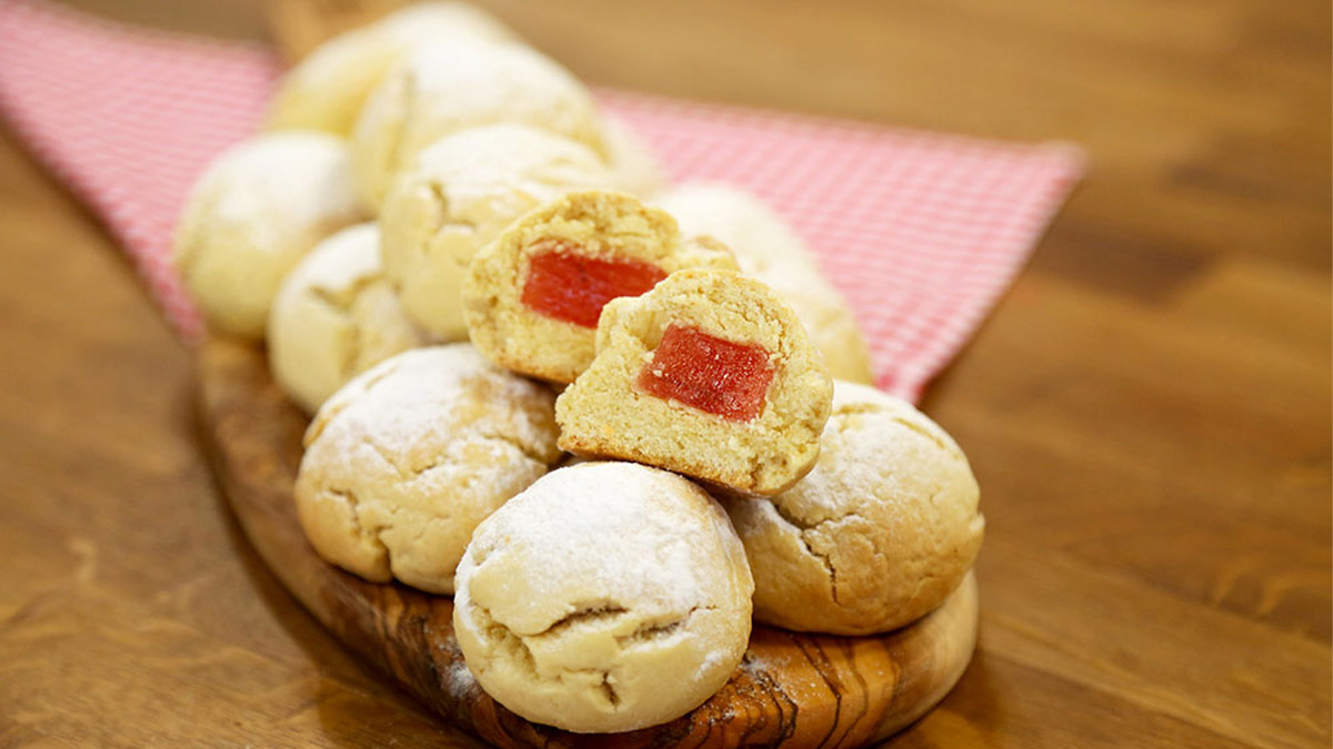 Akşam Çay Saatinize Yakışır Gül Lokum Kurabiye İle Görümcenizi Çatlatın! İşte Gül Lokumlu Kurabiyenin Tarifi