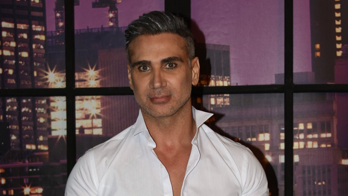 Şarkıcı Doğuş, yeni tarzıyla Sedat Peker'e benzetildi: Sosyal medyada gündem oldu