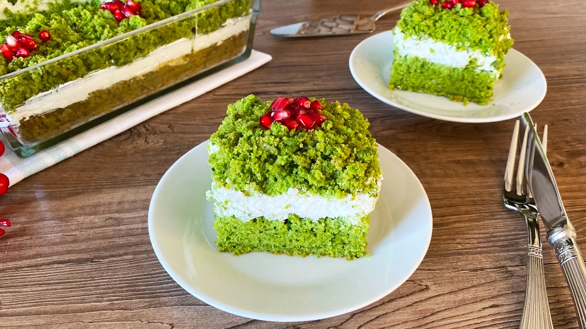 Ispanaktan Pasta mı Olurmuş Demeyin Yapılır! İşte Gelinim Mutfak'tanın Rekor Kıran Ispanaklı Pasta Tarifi!