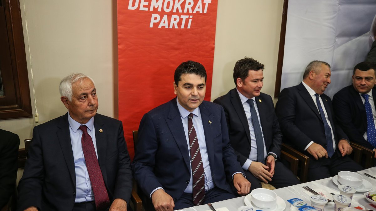 DP Genel Başkanı Uysal: Bu ülkenin refahı için mücadele veriyoruz