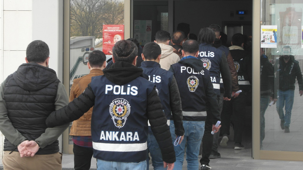 19 ilde FETÖ soruşturması: 34 şüpheli için gözaltı kararı